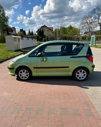 Peugeot 1007 cena 7600 przebieg: 213282, rok produkcji 2006 z Łódź małe 301